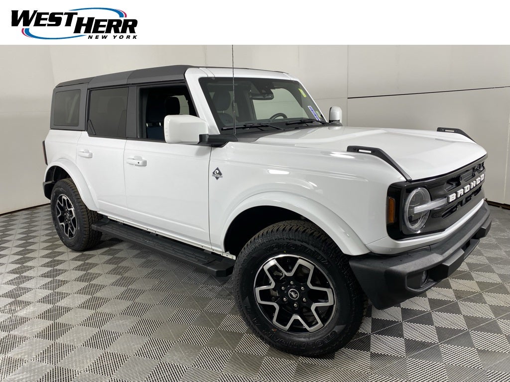 2022 Ford Bronco Outer Banks