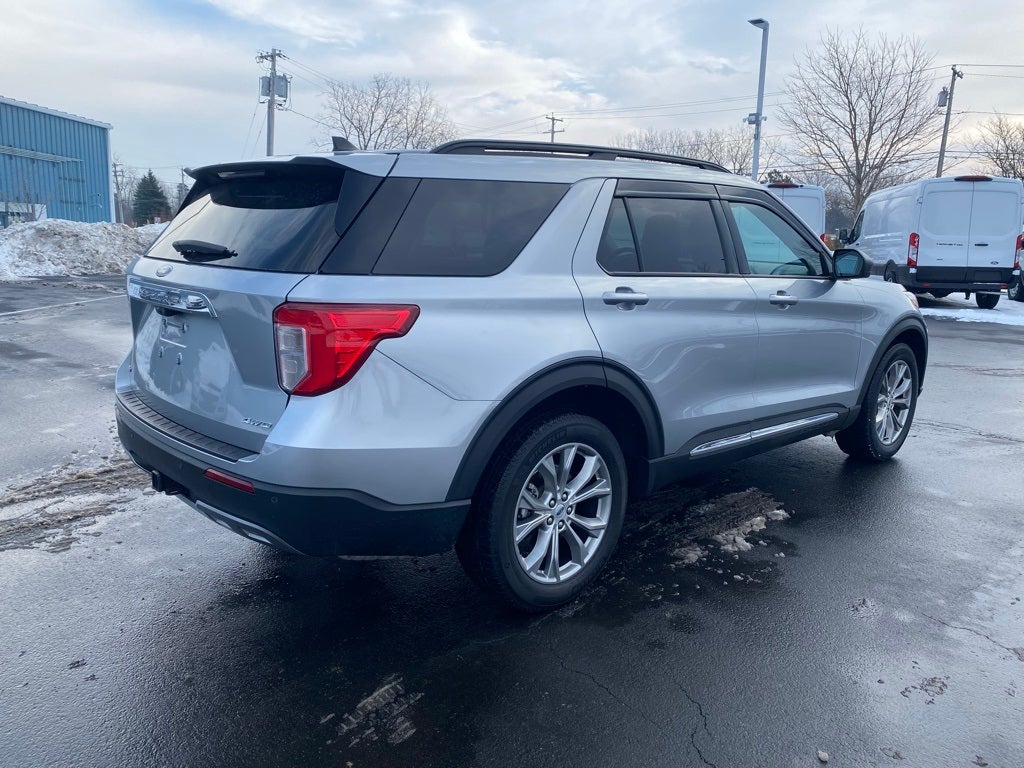 2024 Ford Explorer XLT