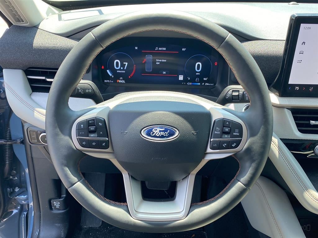 2026 Ford Explorer Active w/200A Pkg