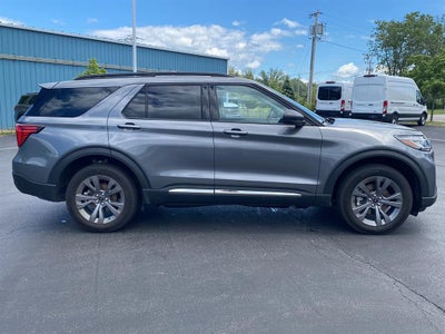 2025 Ford Explorer Active