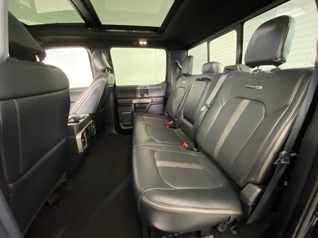 2022 Ford F-350SD Platinum