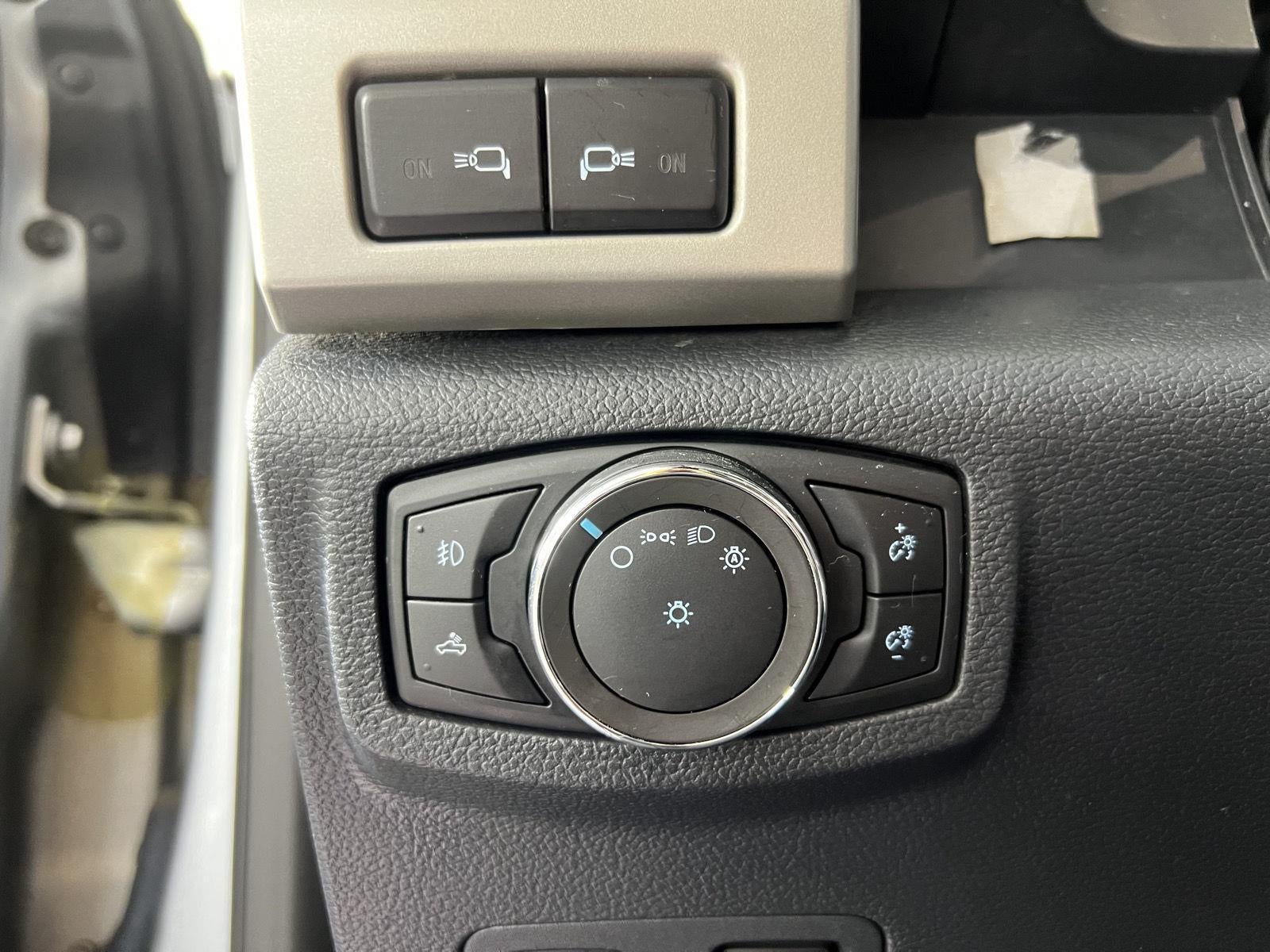 2022 Ford Super Duty F-350 Lariat