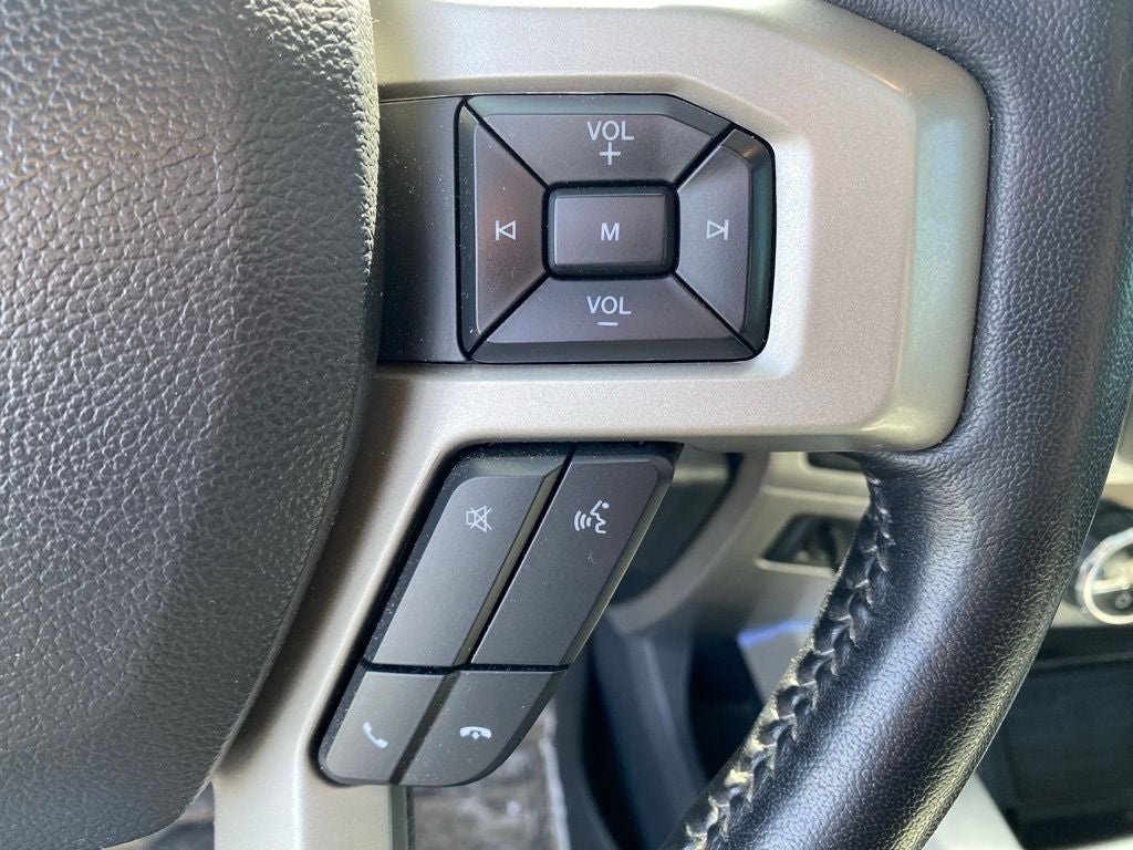 2022 Ford F-350SD Lariat