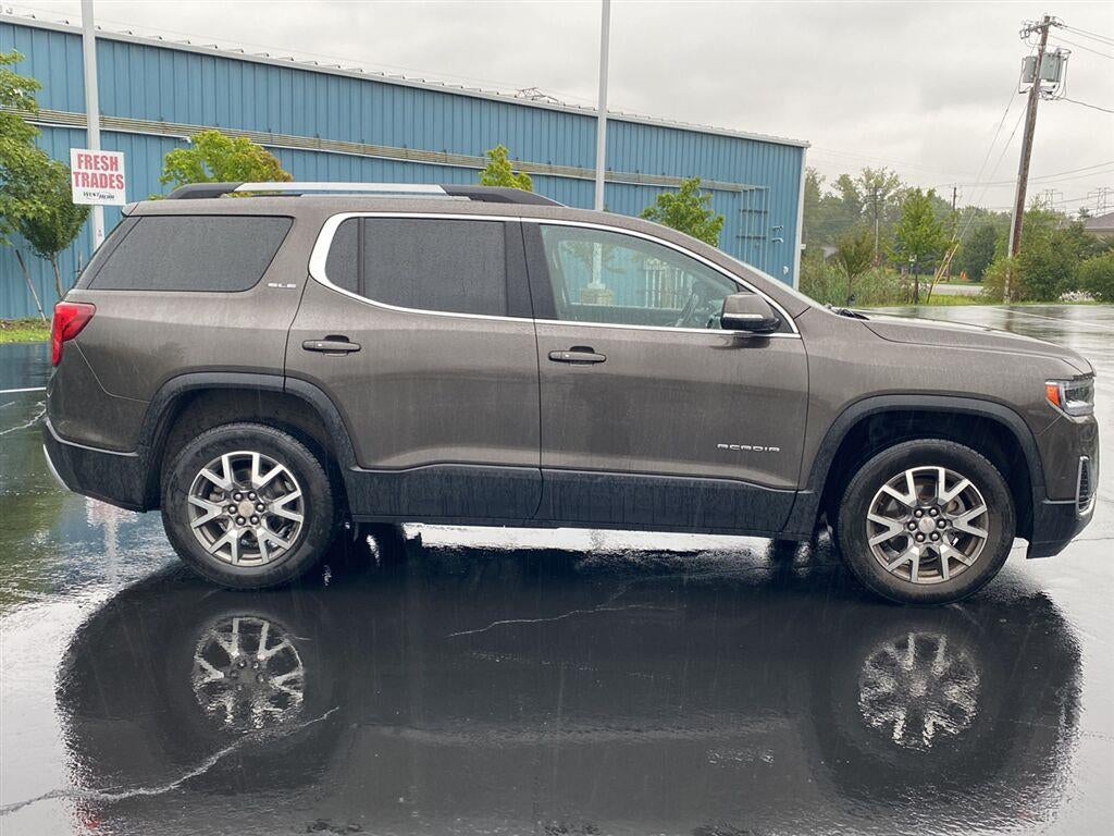 2020 GMC Acadia SLE