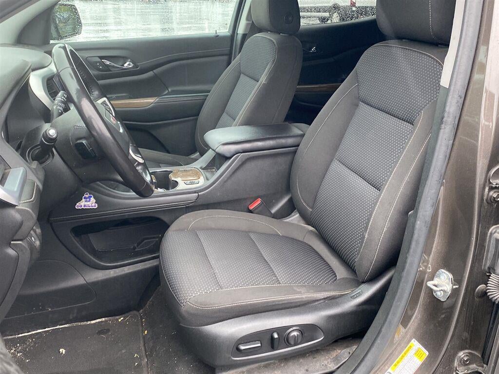 2020 GMC Acadia SLE