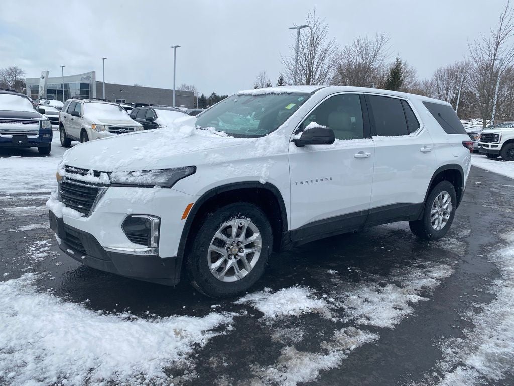 2023 Chevrolet Traverse LS