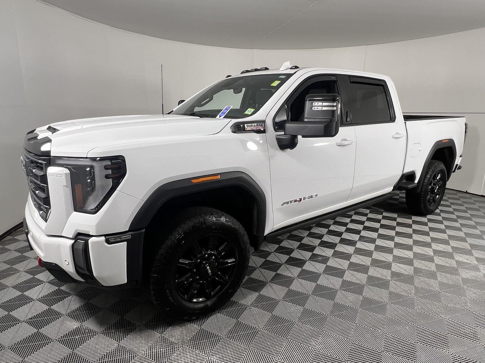 2024 GMC Sierra 3500HD AT4