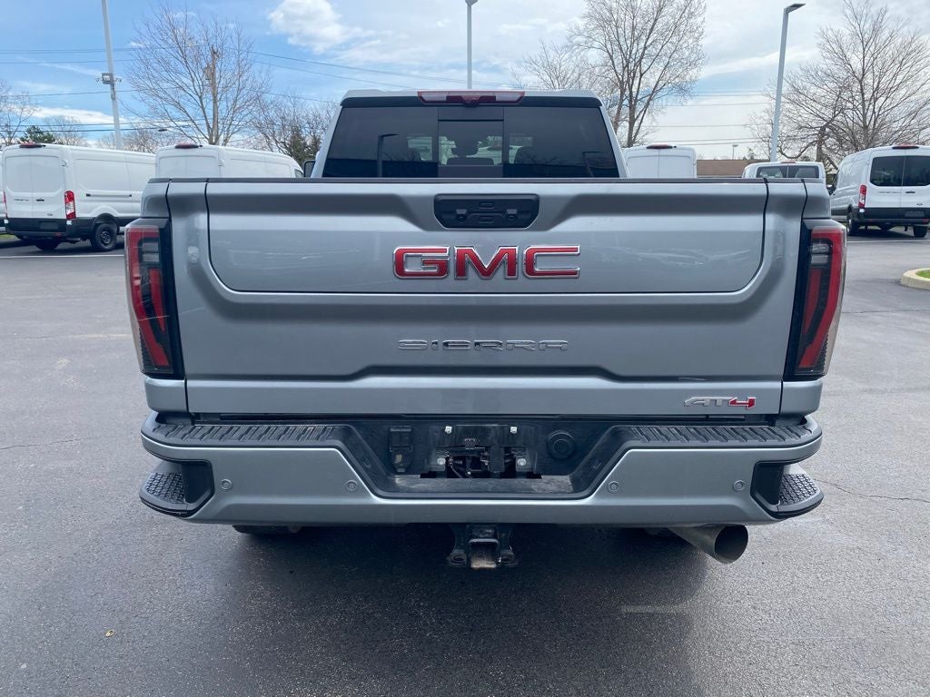 2025 GMC Sierra 2500HD AT4