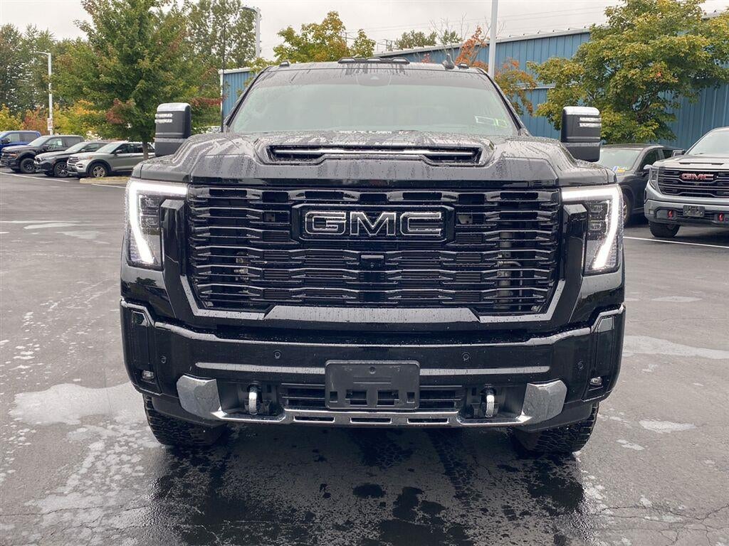 2025 GMC Sierra 2500HD Denali