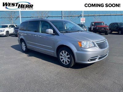 2013 Chrysler Town & Country Touring