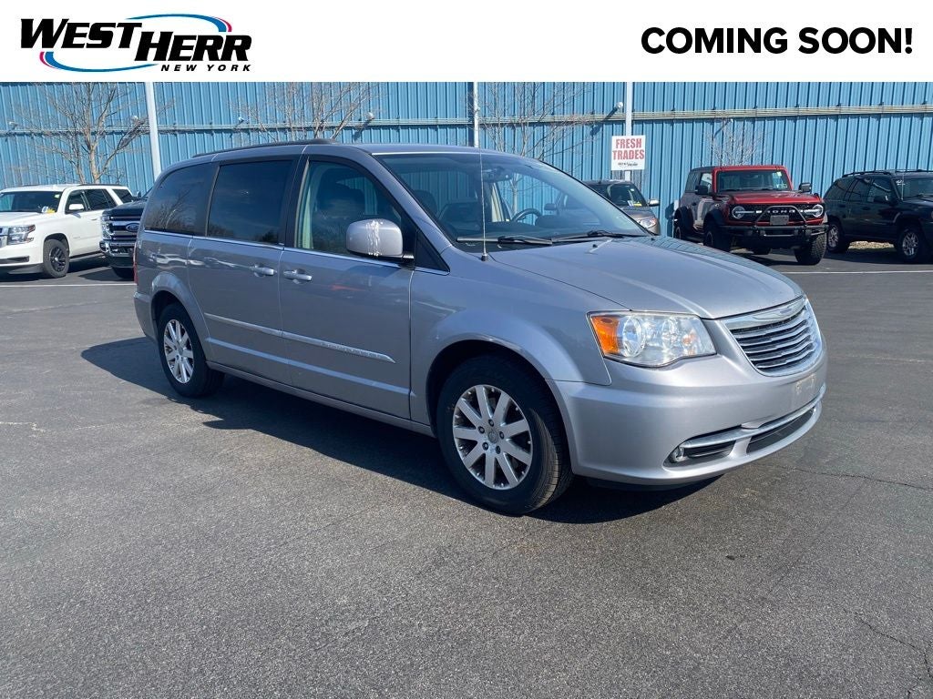 2013 Chrysler Town & Country Touring