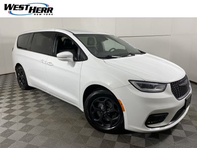 2022 Chrysler Pacifica Hybrid Touring L