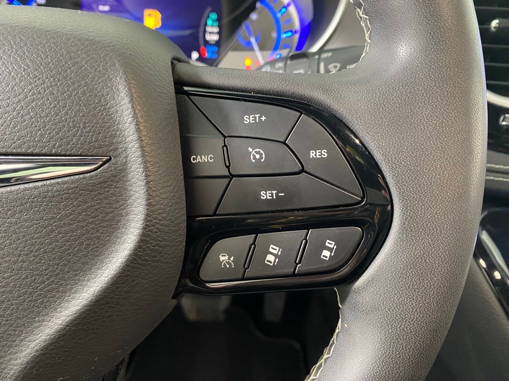 2022 Chrysler Pacifica Hybrid Touring L