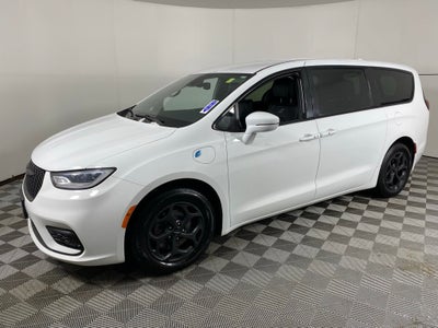 2022 Chrysler Pacifica Hybrid Touring L