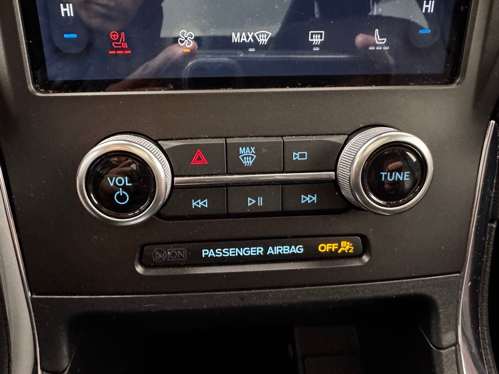 2021 Ford Edge Titanium