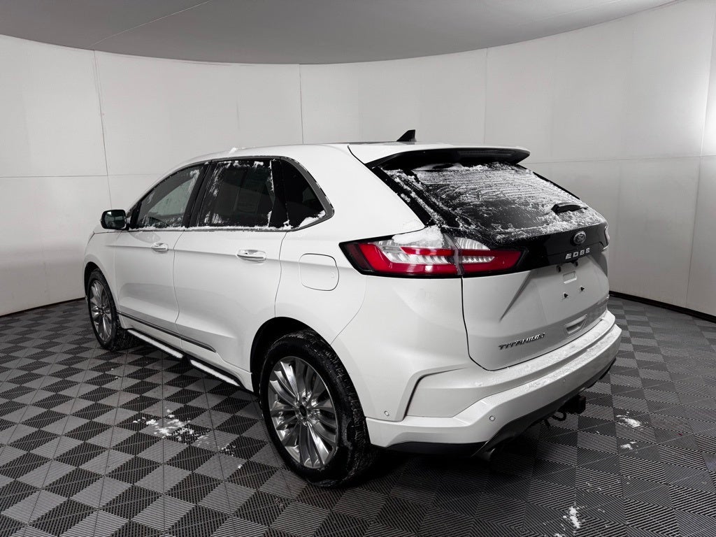 2021 Ford Edge Titanium