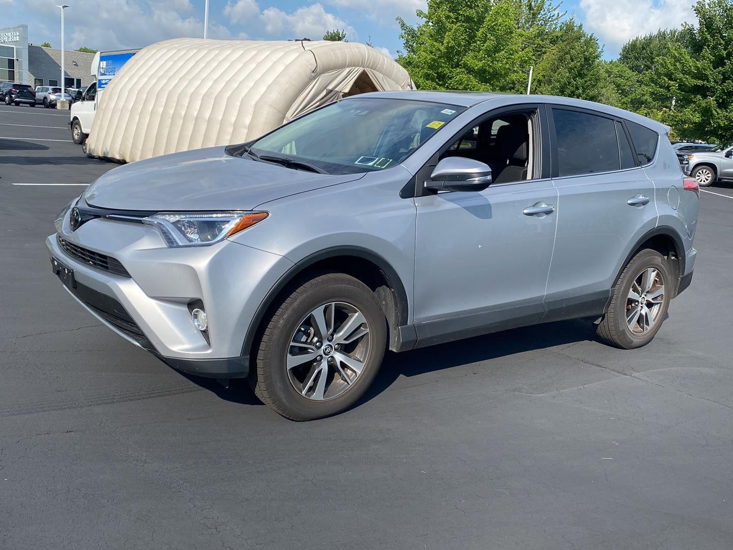 2018 Toyota RAV4 XLE