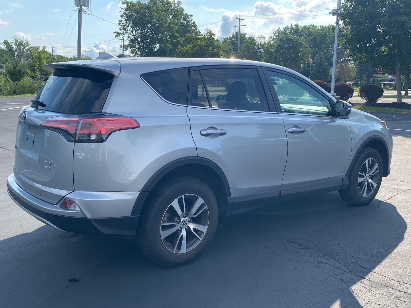 2018 Toyota RAV4 XLE
