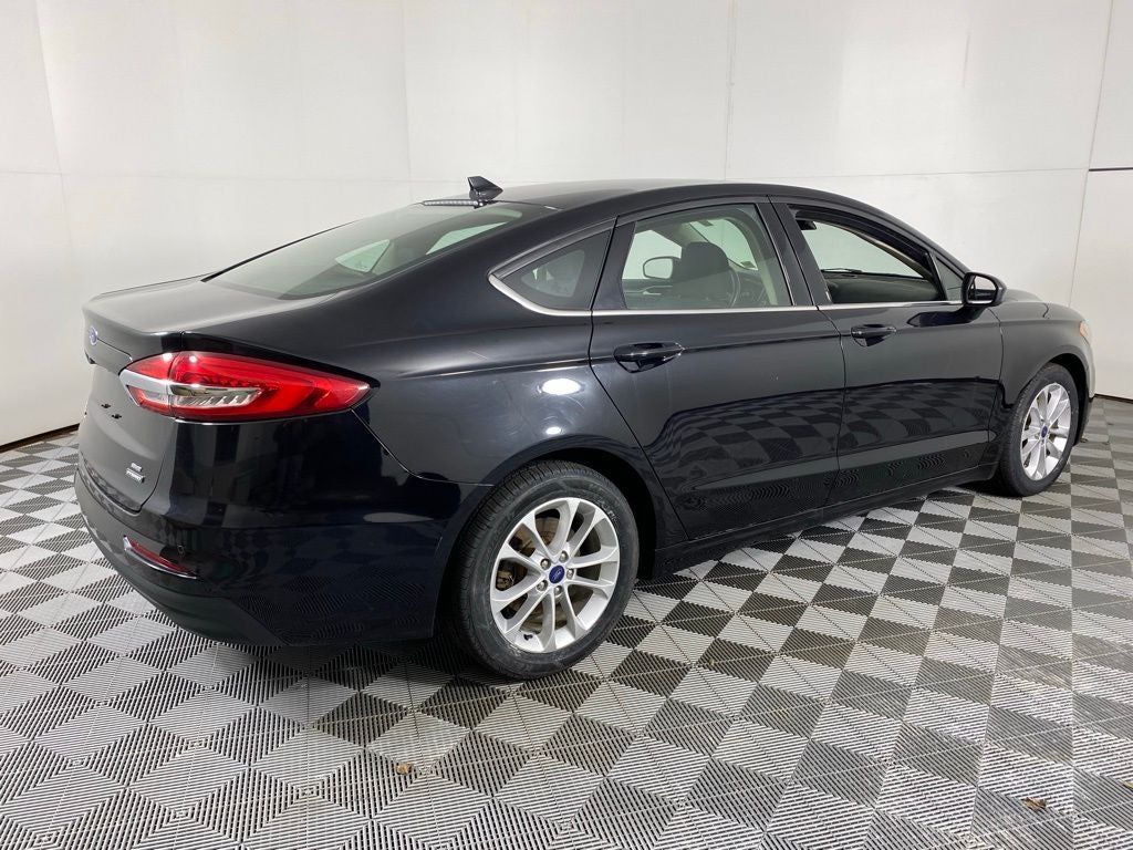 2020 Ford Fusion Hybrid SE