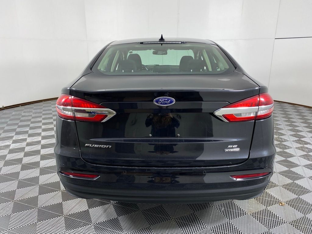 2020 Ford Fusion Hybrid SE