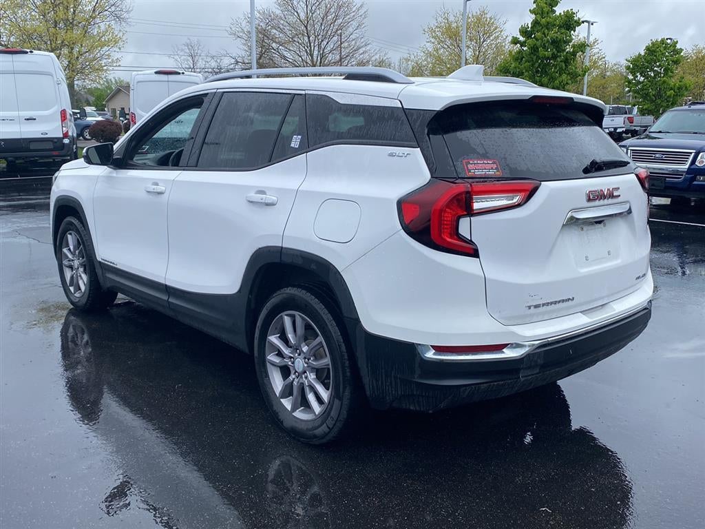 2024 GMC Terrain SLT