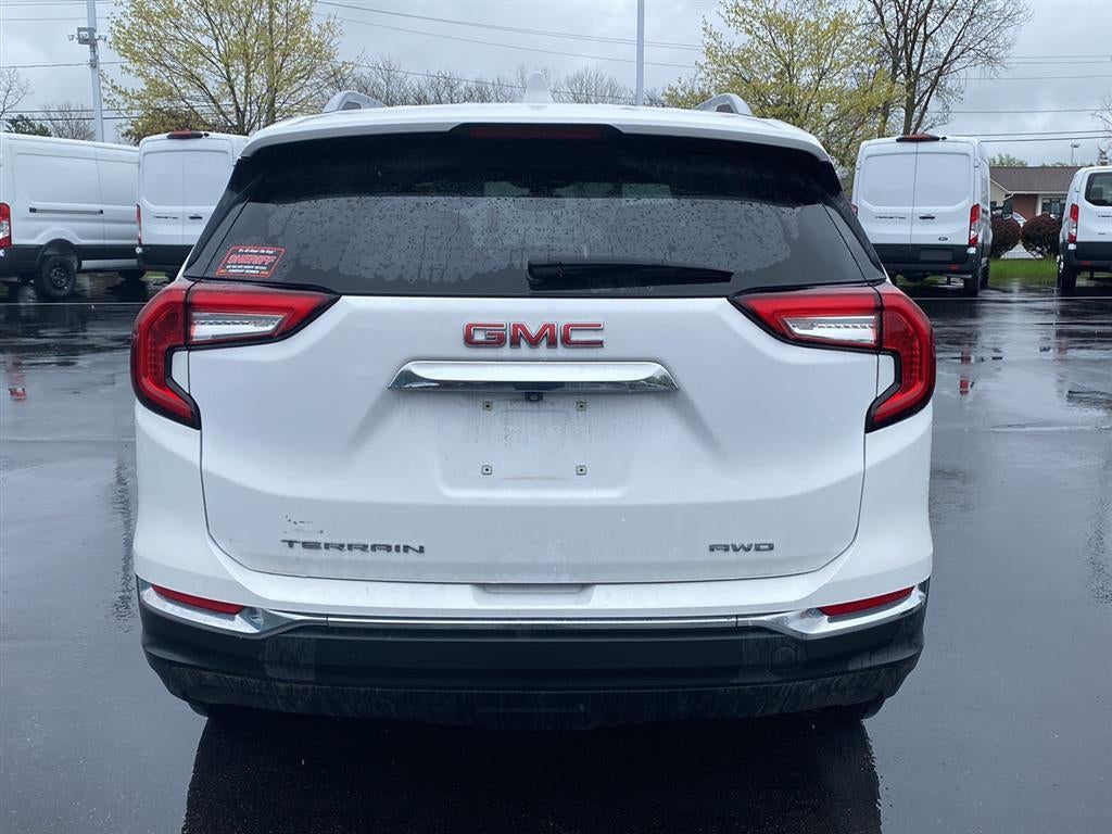 2024 GMC Terrain SLT