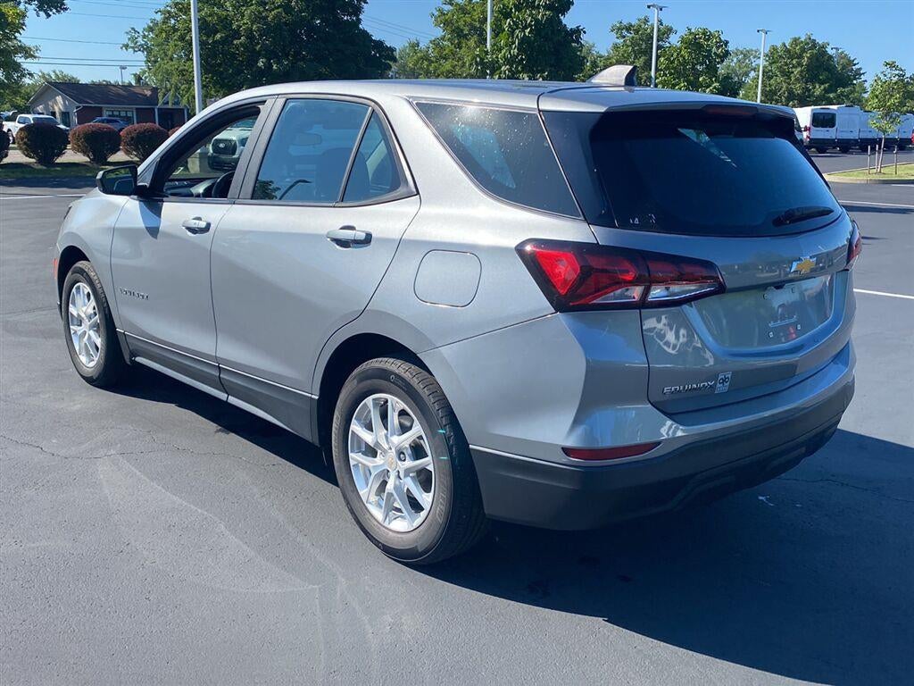 2024 Chevrolet Equinox LS
