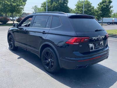 2023 Volkswagen Tiguan SE R-Line Black