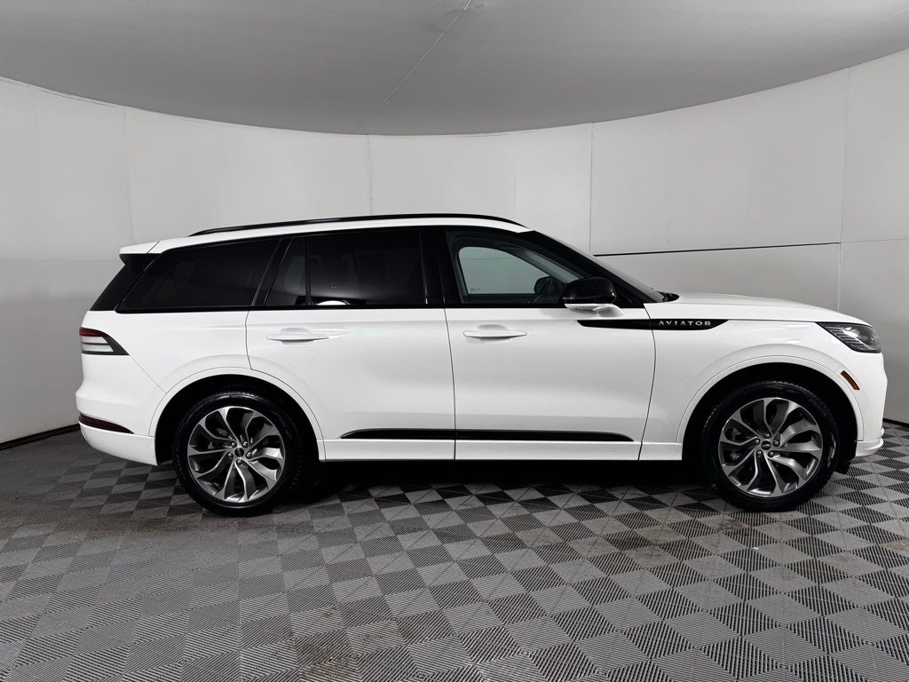 2025 Lincoln Aviator Premiere