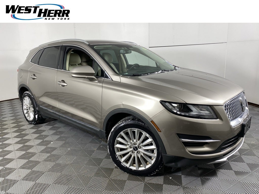 2019 Lincoln MKC Standard
