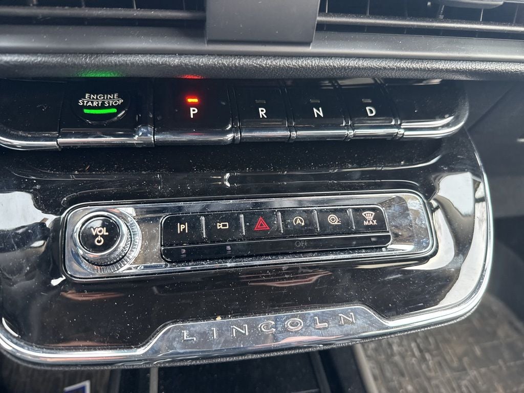 2025 Lincoln Corsair Premiere