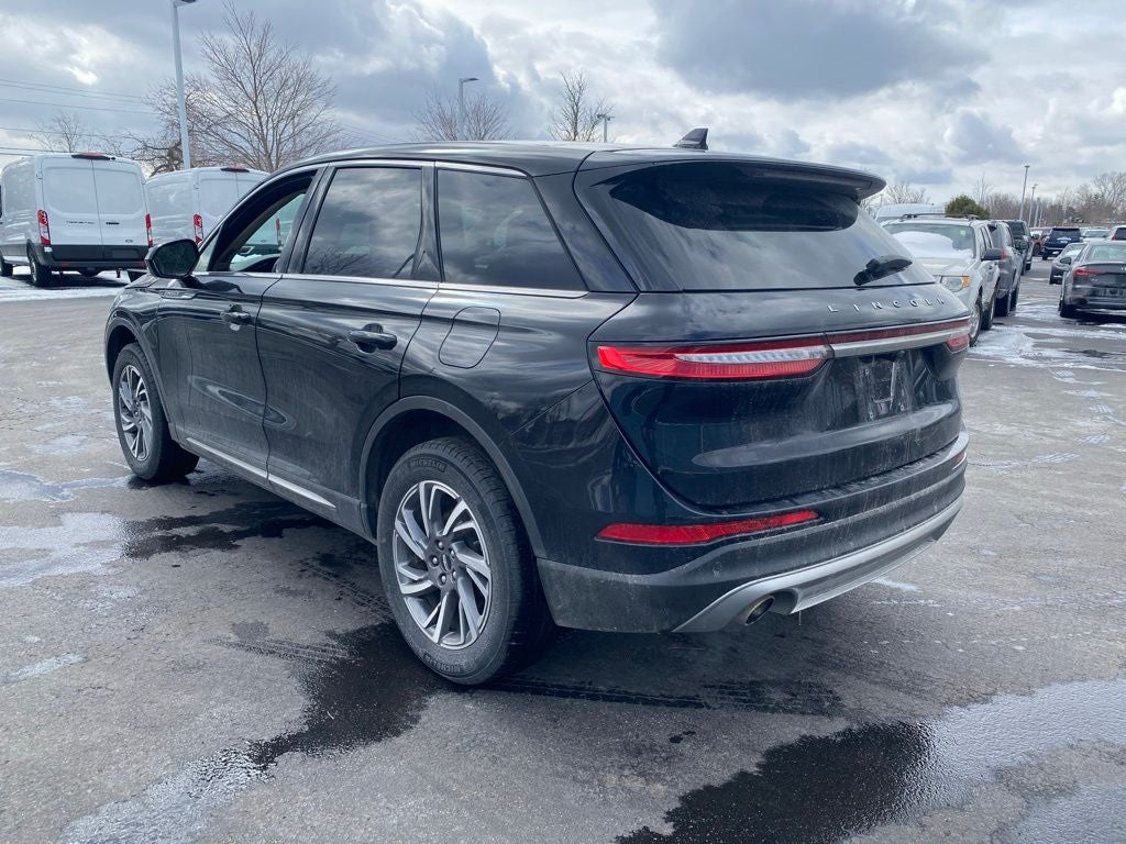 2025 Lincoln Corsair Premiere