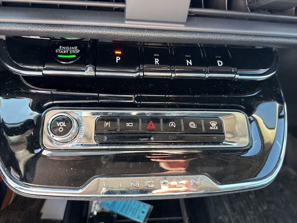 2025 Lincoln Corsair Premiere