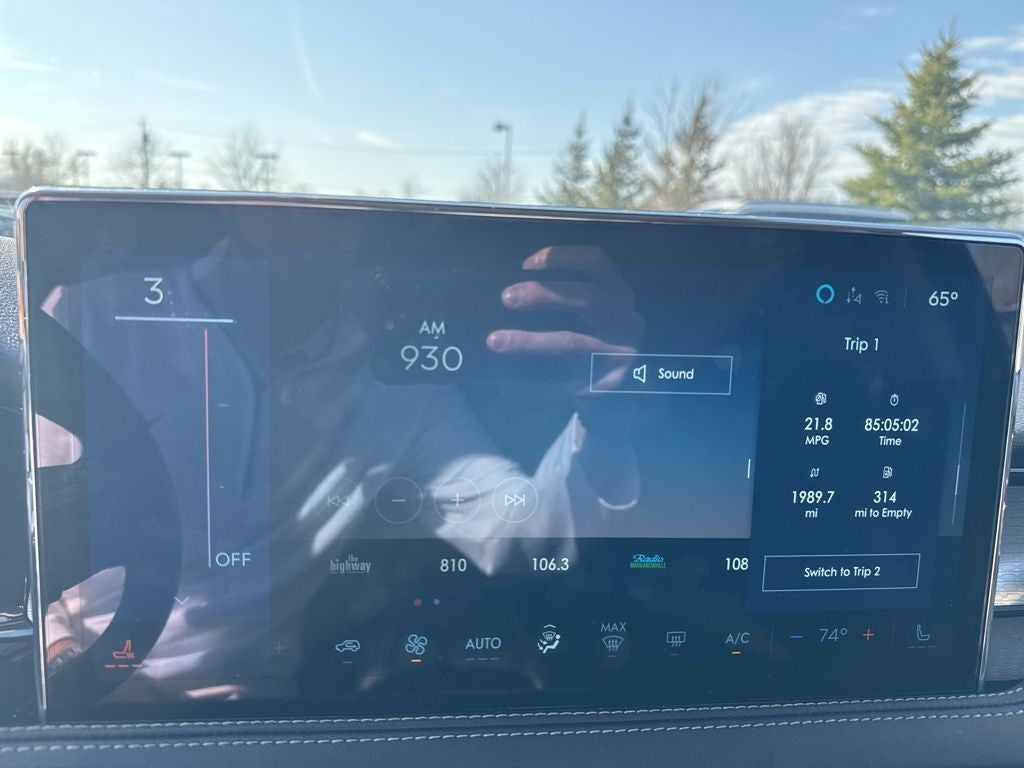 2025 Lincoln Corsair Premiere