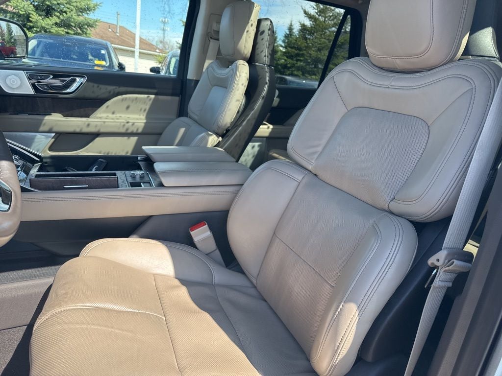 2022 Lincoln Navigator Reserve