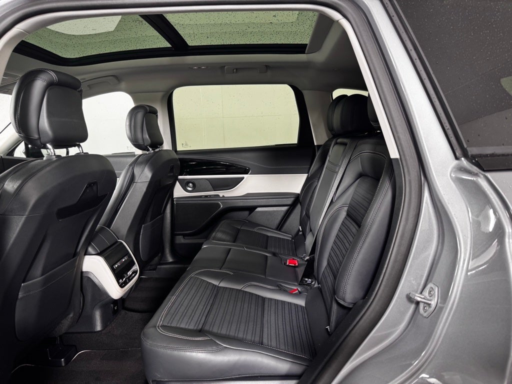 2025 Lincoln Nautilus Reserve