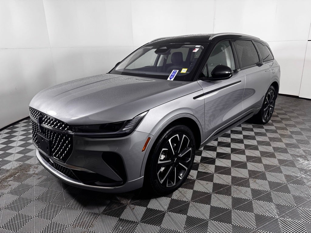 2025 Lincoln Nautilus Reserve