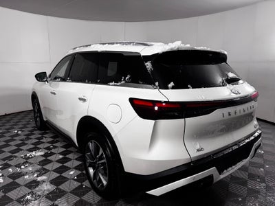2025 INFINITI QX60 LUXE