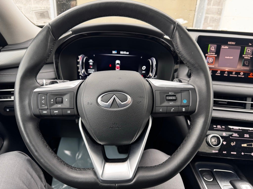 2025 INFINITI QX60 LUXE