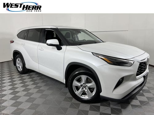 2022 Toyota Highlander LE