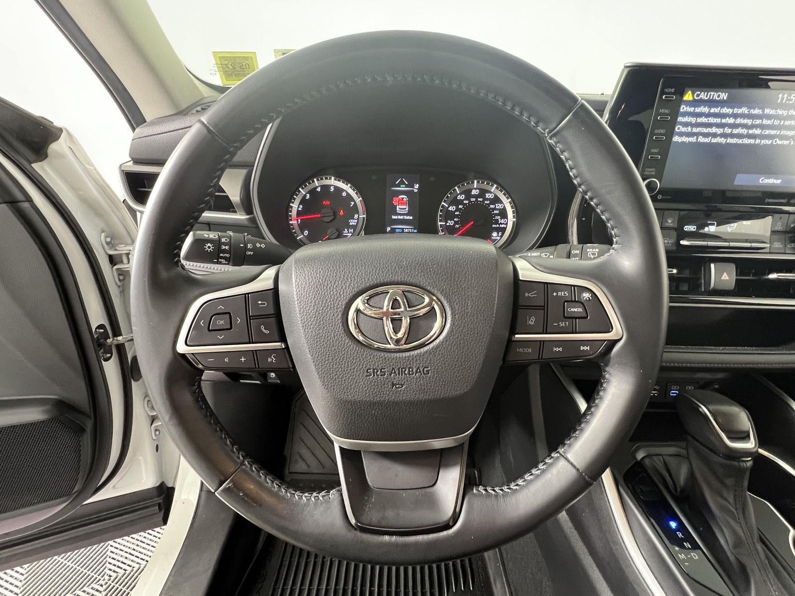 2022 Toyota Highlander LE