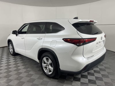 2022 Toyota Highlander LE