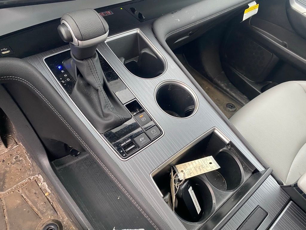 2025 Toyota Sienna XLE 7 Passenger