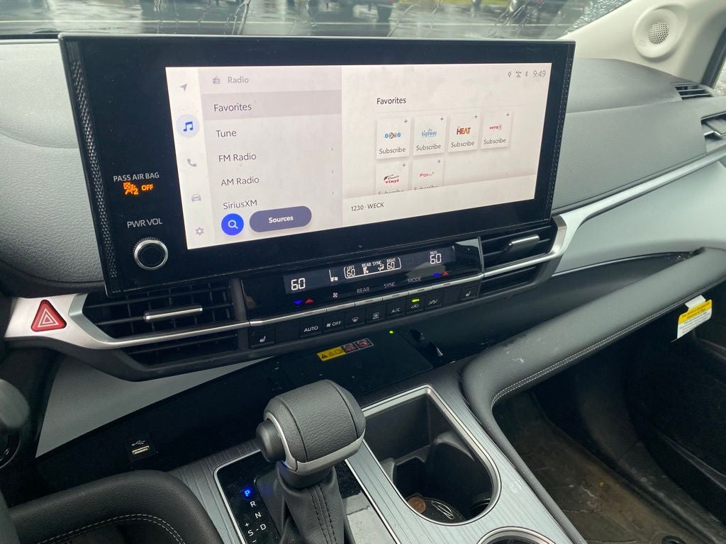 2025 Toyota Sienna XLE 7 Passenger