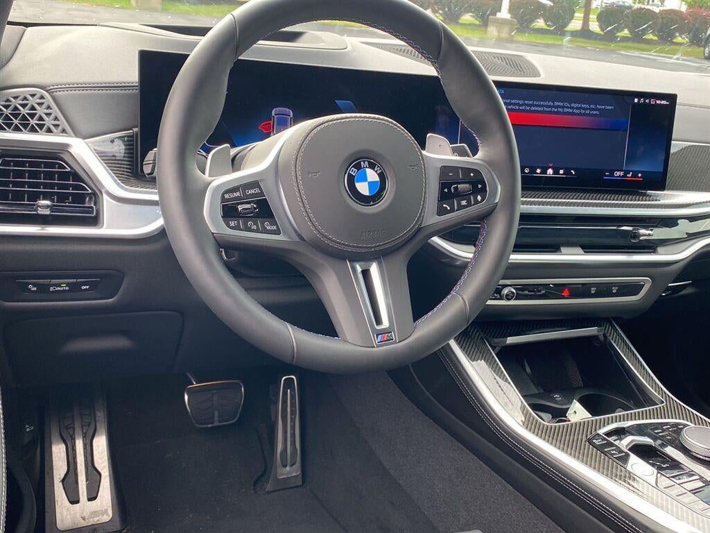 2026 BMW X5 M60i