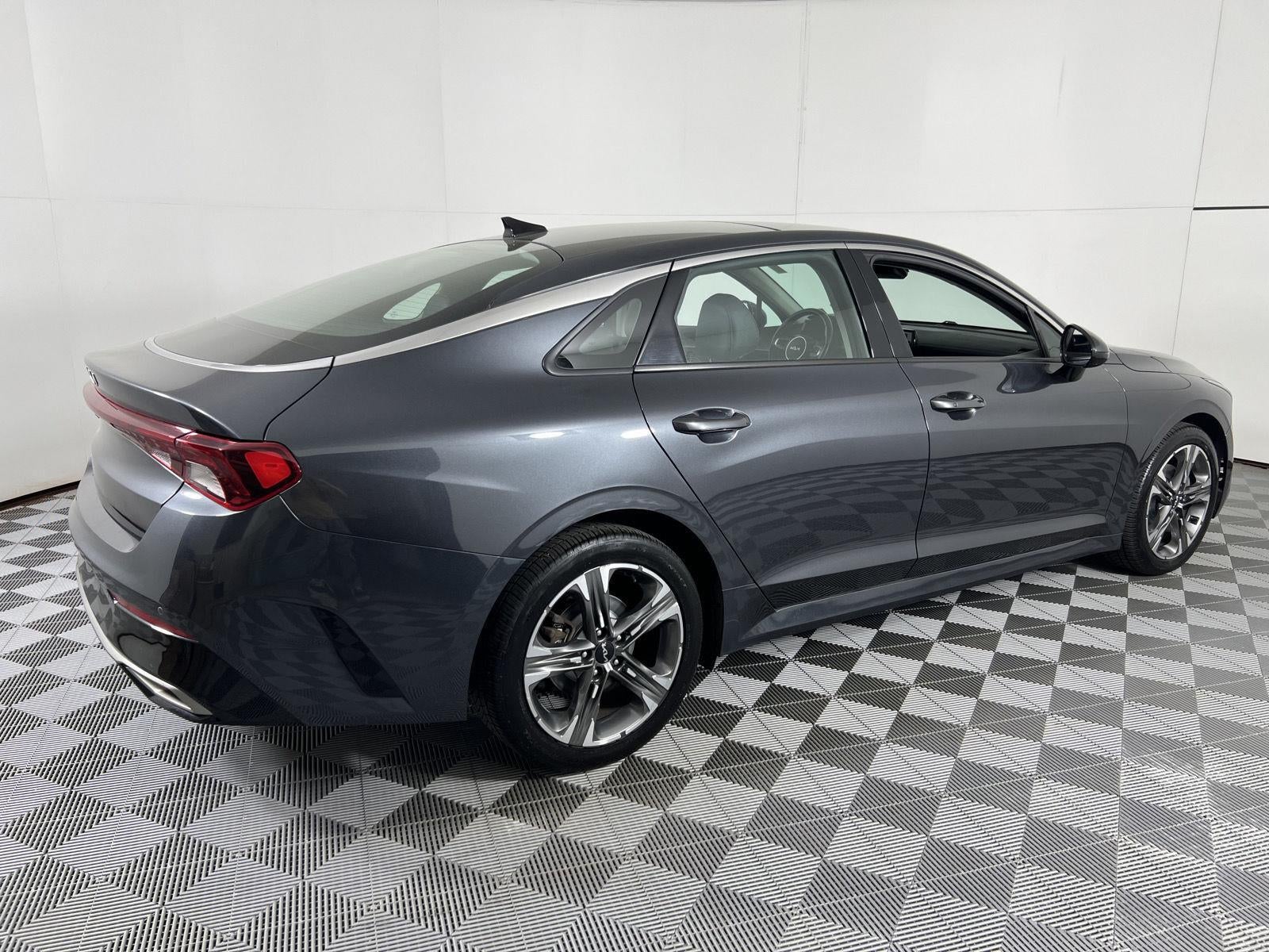 2022 Kia K5 EX