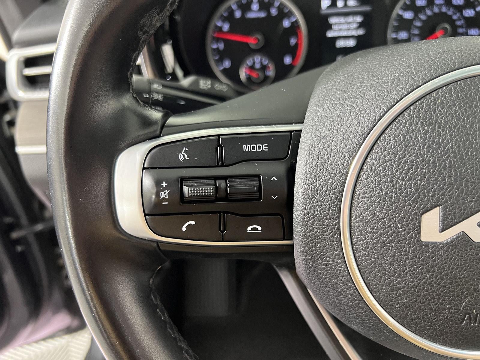 2022 Kia K5 EX