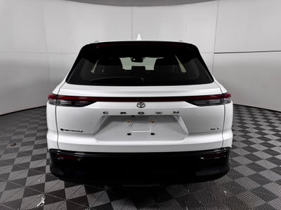 2025 Toyota Crown Signia Base