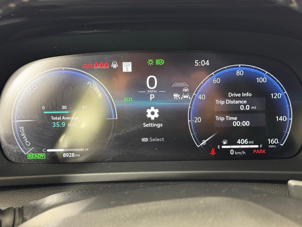 2025 Toyota Crown Signia Base