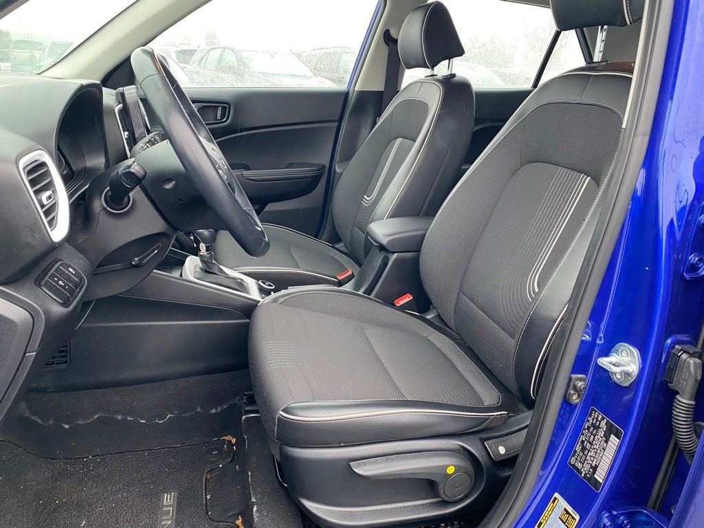 2023 Hyundai VENUE Limited